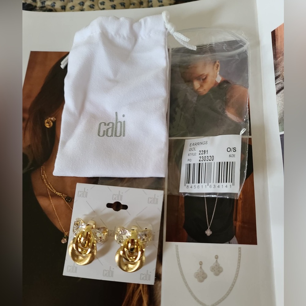 Cabi Bow-tiful Earrings Fall 25 NWT Item 2291
